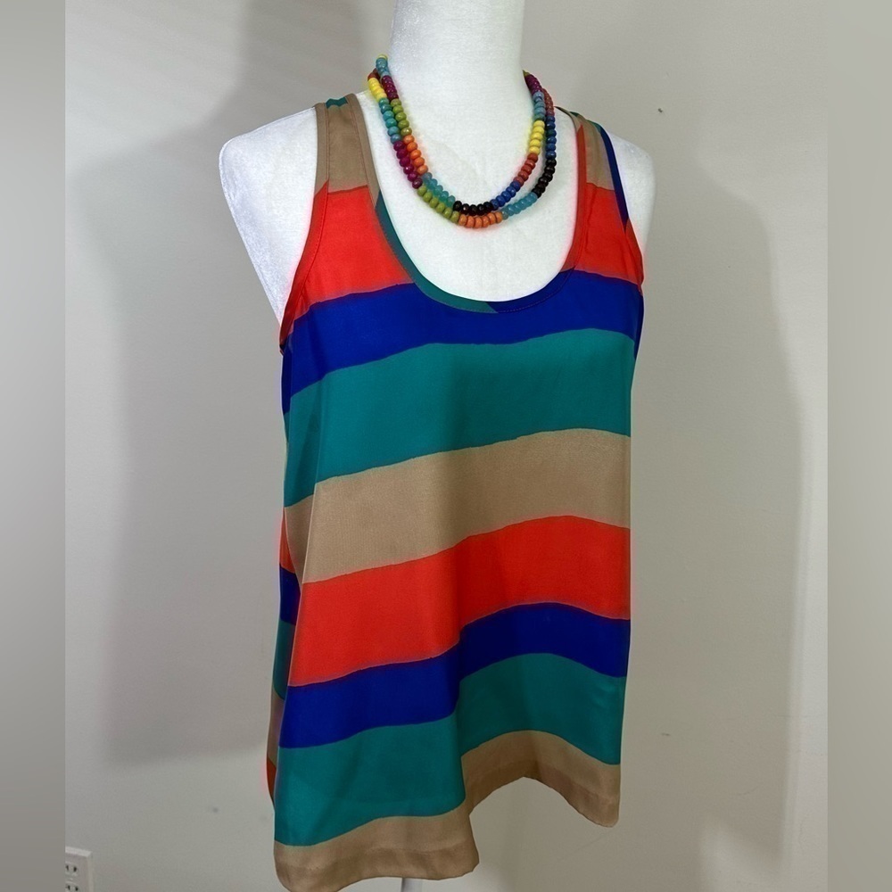 Jack sz sm sleeveless top in a silky look multi colored  Back is a wrap style